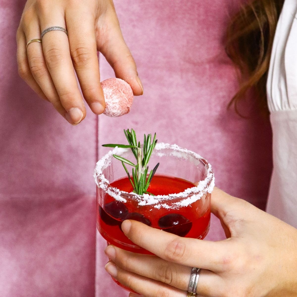 FROSTED CRANBERRY COCKTAIL BOMB